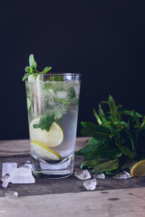 A virgin mojito is one of the best non-alcoholic cocktails to order at a bar