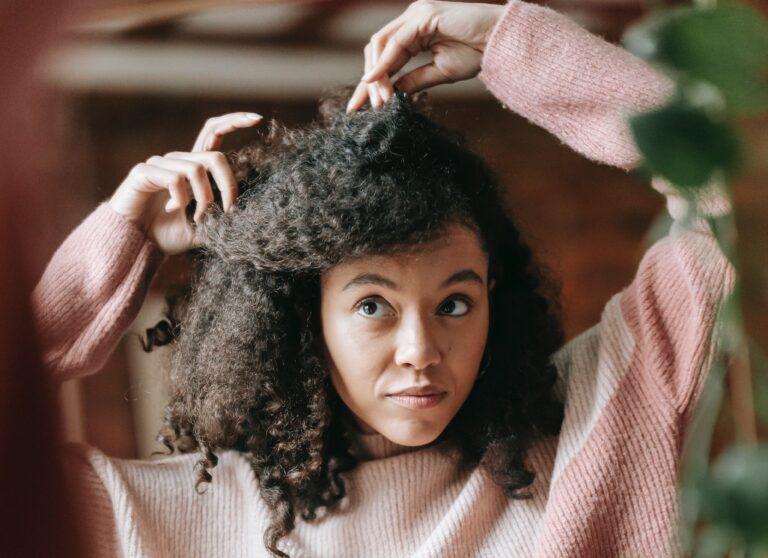 The 10 Best Heat Protectant Options for Natural Hair