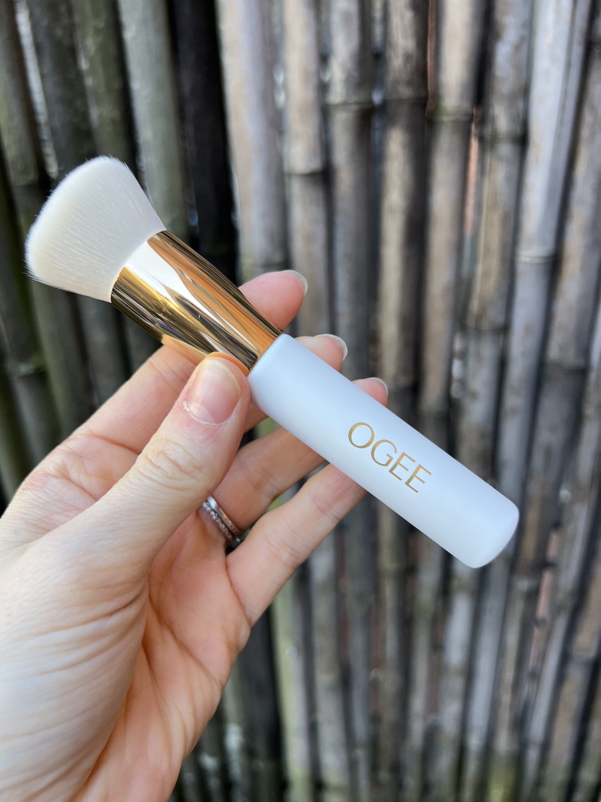 PrimeWand Trinity vs. Ogee Contour Collection: Which Makeup Trio