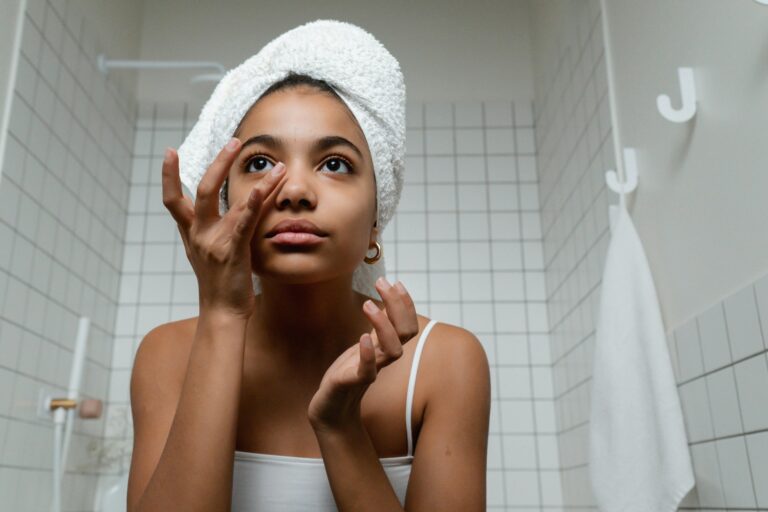 Follow These 3 Steps for a Beginner Basic Skincare Routine That’ll Have You Glowing